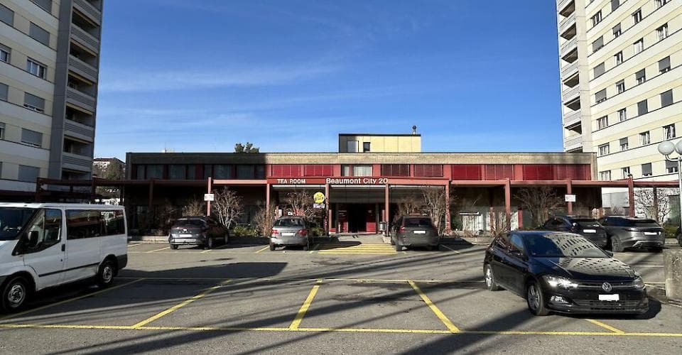 Office at Route de Beaumont 20, 1700 Fribourg – Photo 2 of 14