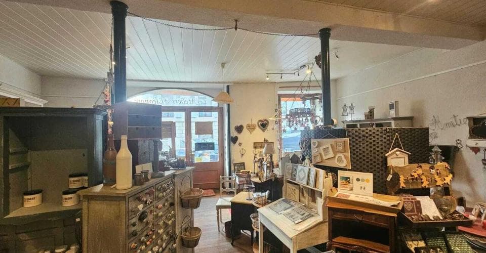 Industrie an Rue Général Boinod 2, 1170 Aubonne – Bild 5 von 7