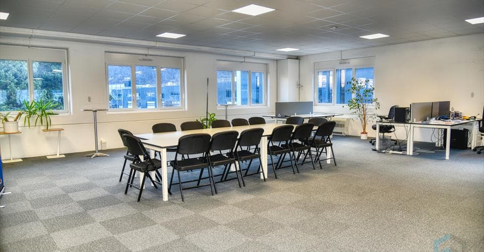 Bureau au Ecoparc de Daval A9, 3960 Sierre – Photo 4 sur 13