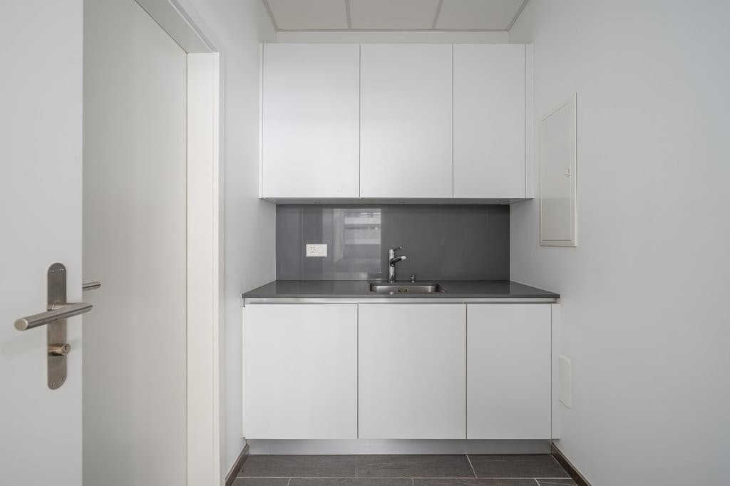 Espace de vente au Corso San Gottardo 84, 6830 Chiasso – Photo 4 sur 5