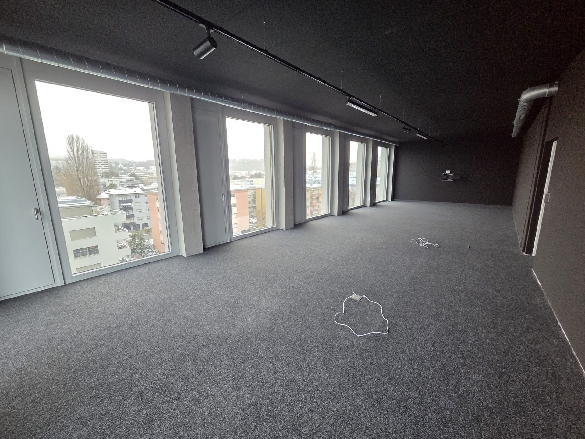 Bureau au Route des Plaines-du-Loup 55, 1018 Lausanne – Photo 2 sur 3