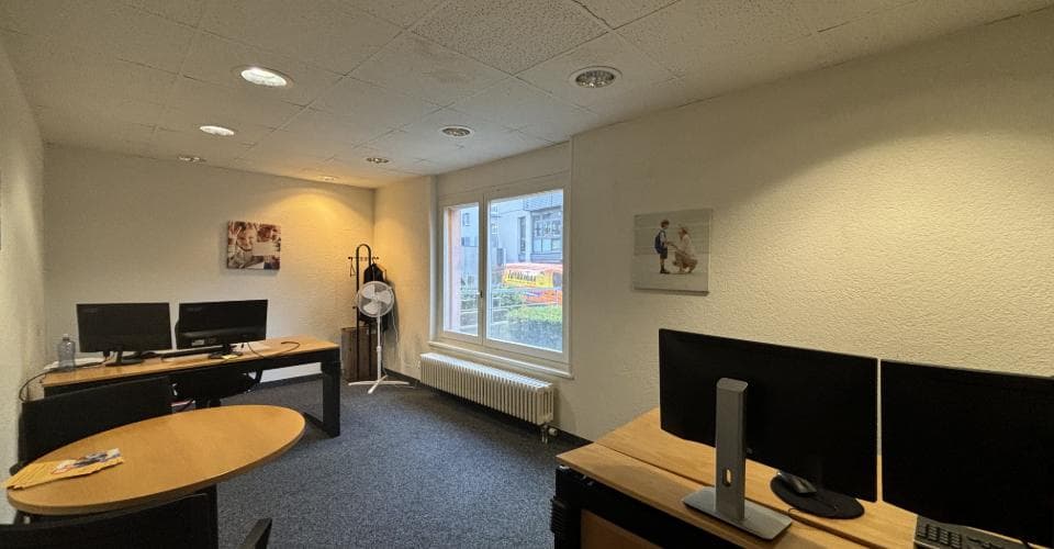 Gewerbe an 14 Avril 9, 1020 Renens VD – Bild 2 von 8