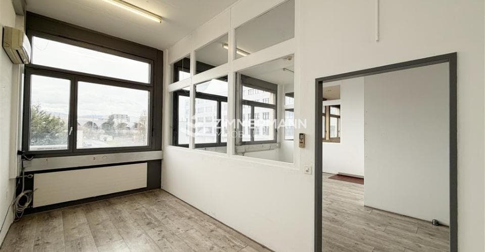 Espace commercial au Rue du Pré-Bouvier, 1242 Satigny – Photo 5 sur 10