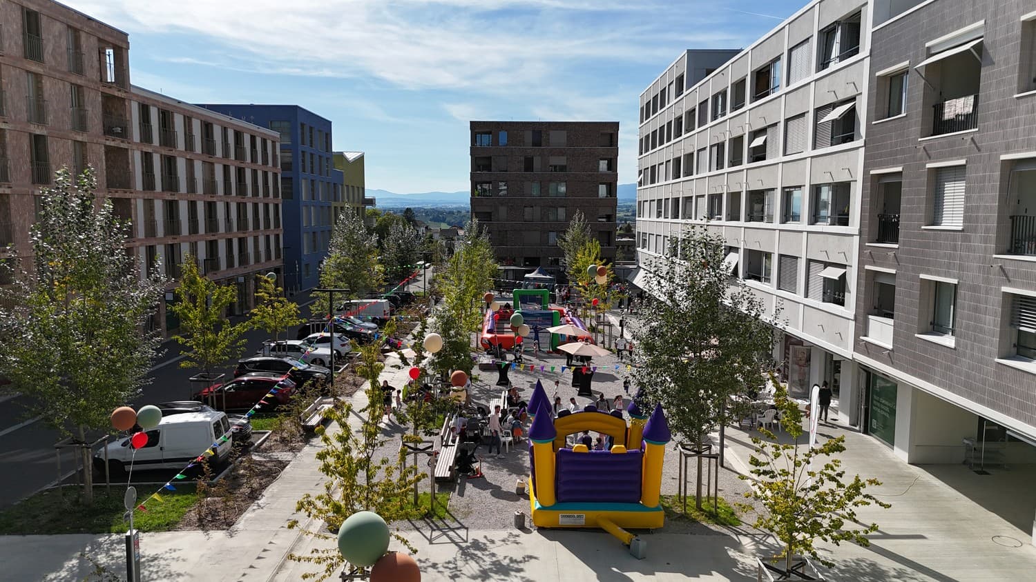 Place de la Clairière 3/5