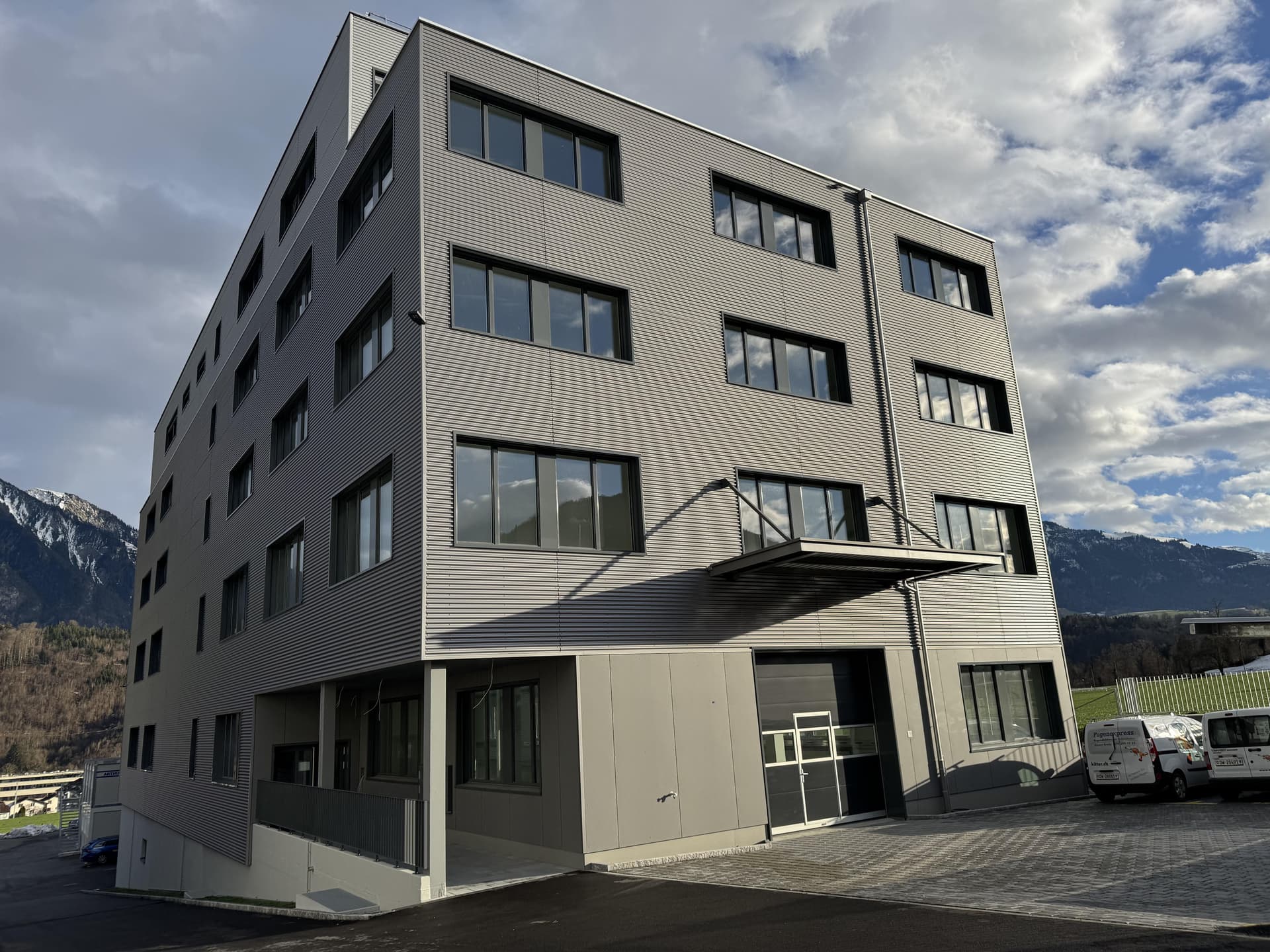Gewerbe an Brünigstrasse 43, 6055 Alpnach Dorf – Bild 3 von 4