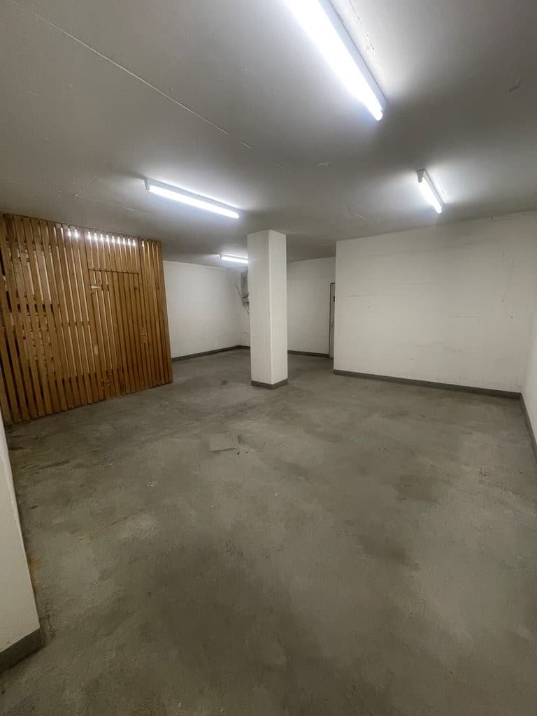 Lager an Rue des Terreaux 5, 2000 Neuenburg – Bild 2 von 2