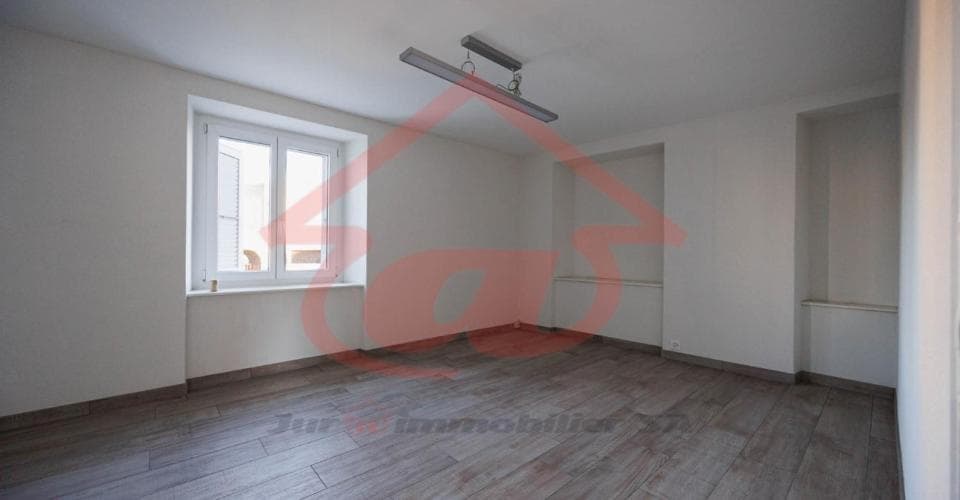Espace commercial au Rue du Jura 33A, 2900 Porrentruy – Photo 3 sur 9