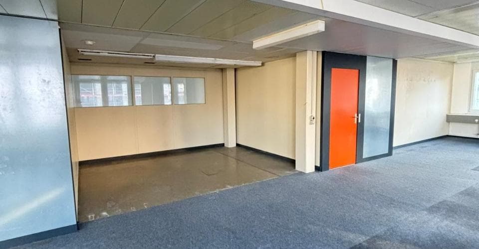 Office at Rue Jacques-Gachoud 3, 1700 Fribourg – Photo 2 of 5