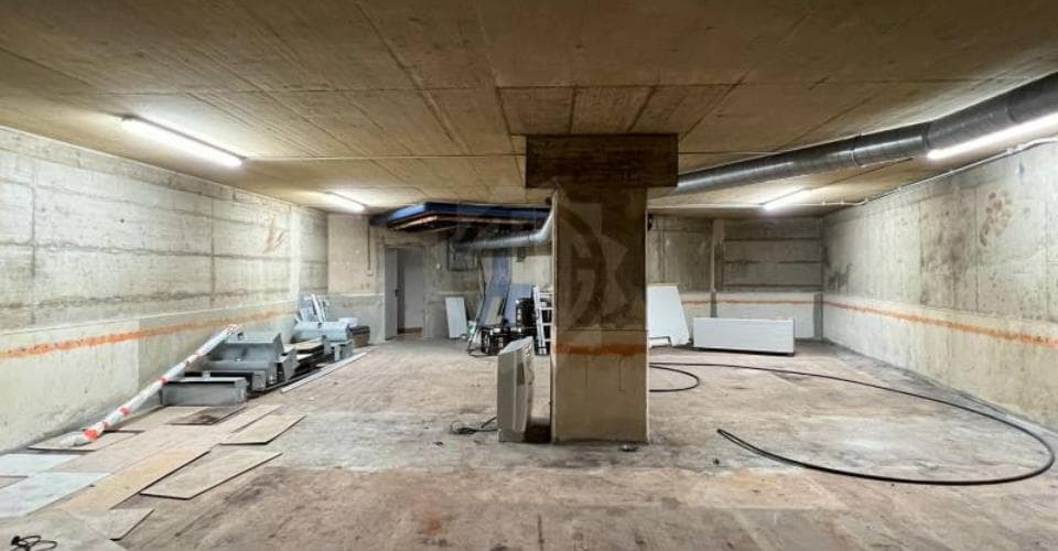 Dépôt au Rue du Rhône 30, 1204 Genève – Photo 3 sur 7