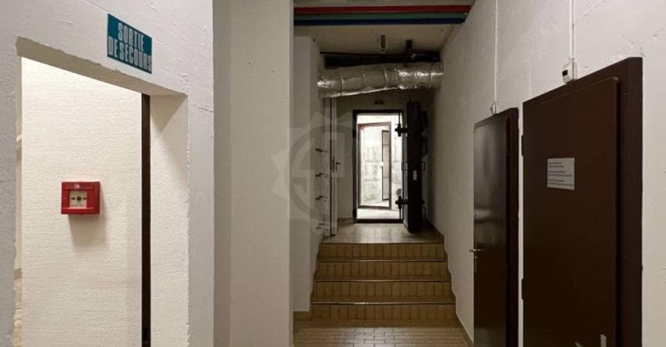 Dépôt au Rue du Rhône 30, 1204 Genève – Photo 5 sur 7