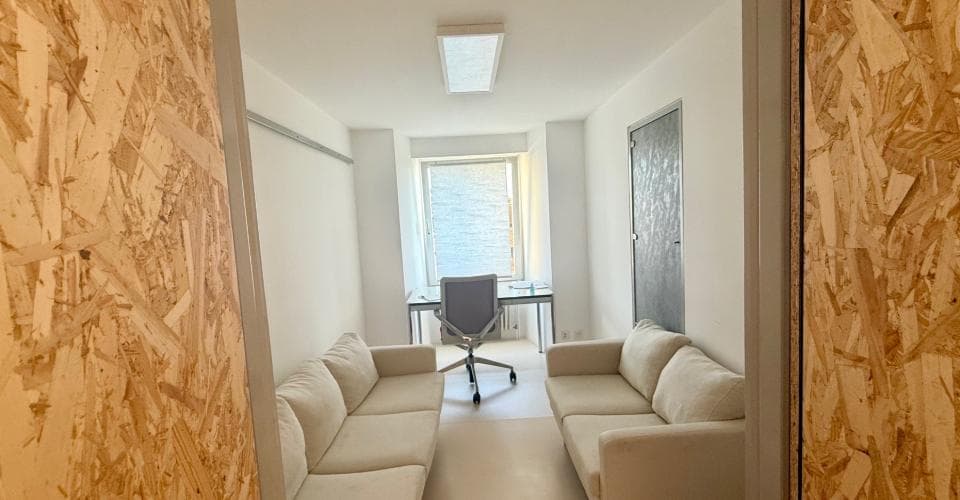 Bureau au Place du Château, 1260 Nyon – Photo 4 sur 17