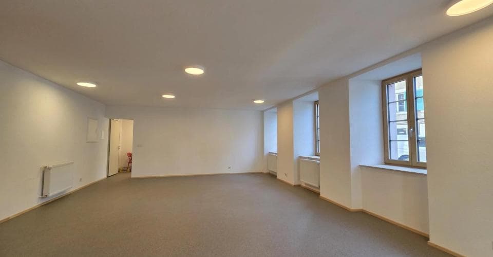 Commercial Space in 1658 Rossinière, CHF 1'000 per month – Photo 4 of 5