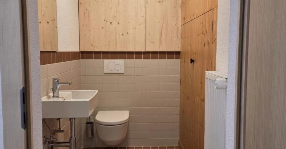 Commercial Space in 1658 Rossinière, CHF 1'000 per month – Photo 3 of 5
