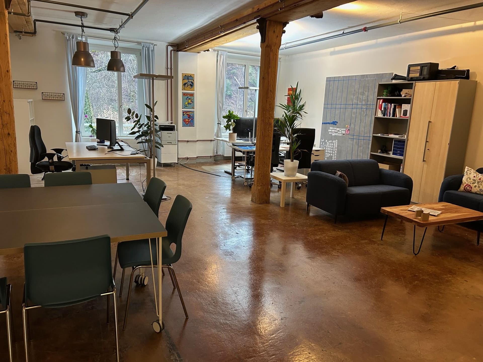 Office at Zürichstrasse 17, 8607 Aathal-Seegräben – Photo 2 of 6