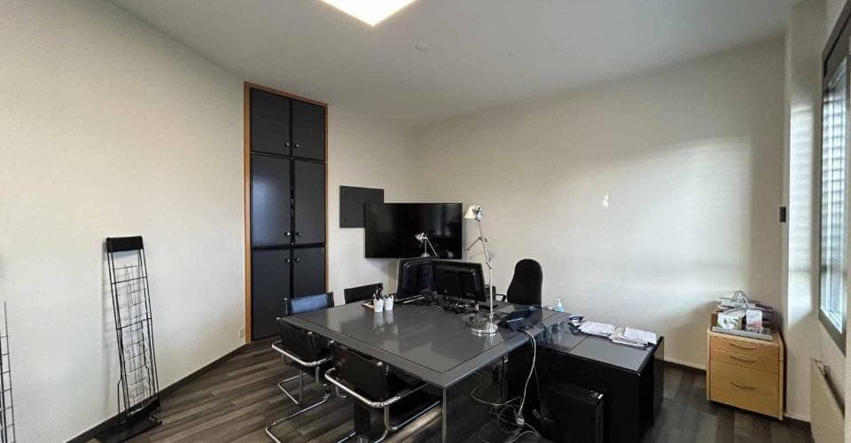 Bureau à 1023 Crissier, 55m² – Photo 3 sur 4