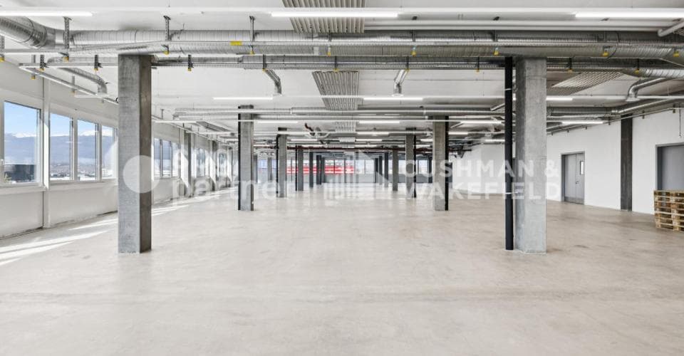 https://maison-idx-prod.s3.eu-central-1.amazonaws.com/1773649514458-30692898.jpeg