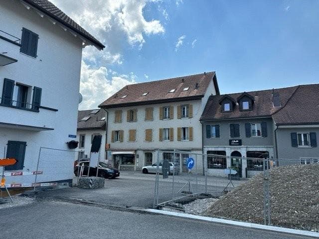 Gewerbe an Rue de Montsalvens 6, 1636 Broc – Bild 2 von 2
