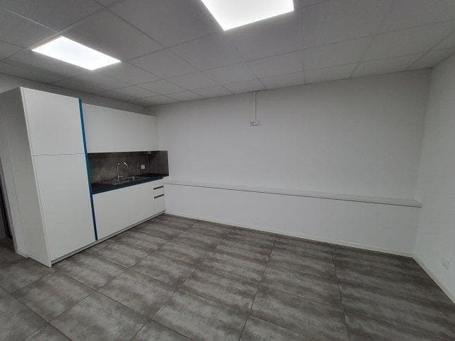 Espace commercial au Route de Lausanne 10, 1400 Yverdon-les-Bains – Photo 3 sur 4