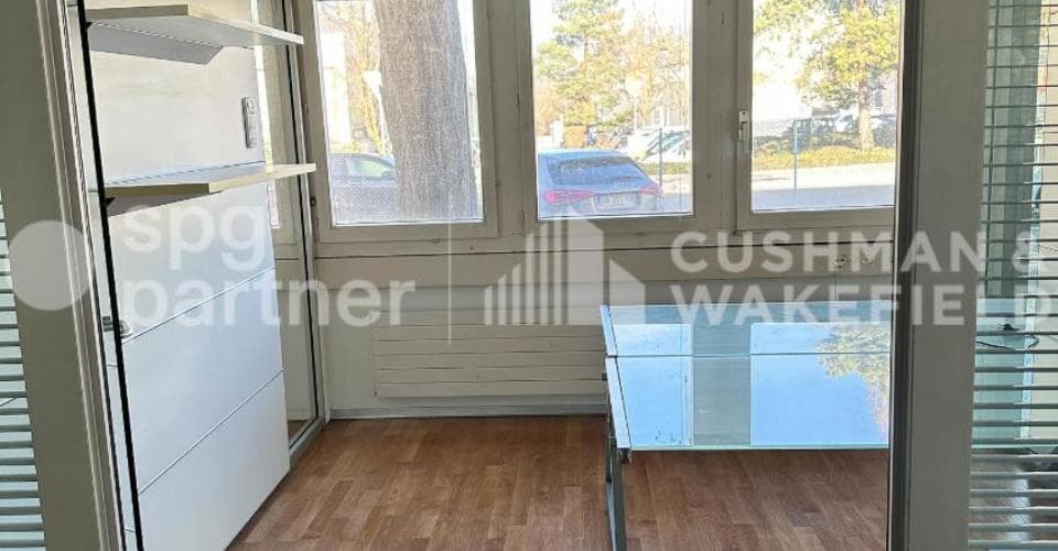 Espace de vente au Chemin du Château-Bloch 17, 1219 Le Lignon – Photo 3 sur 13
