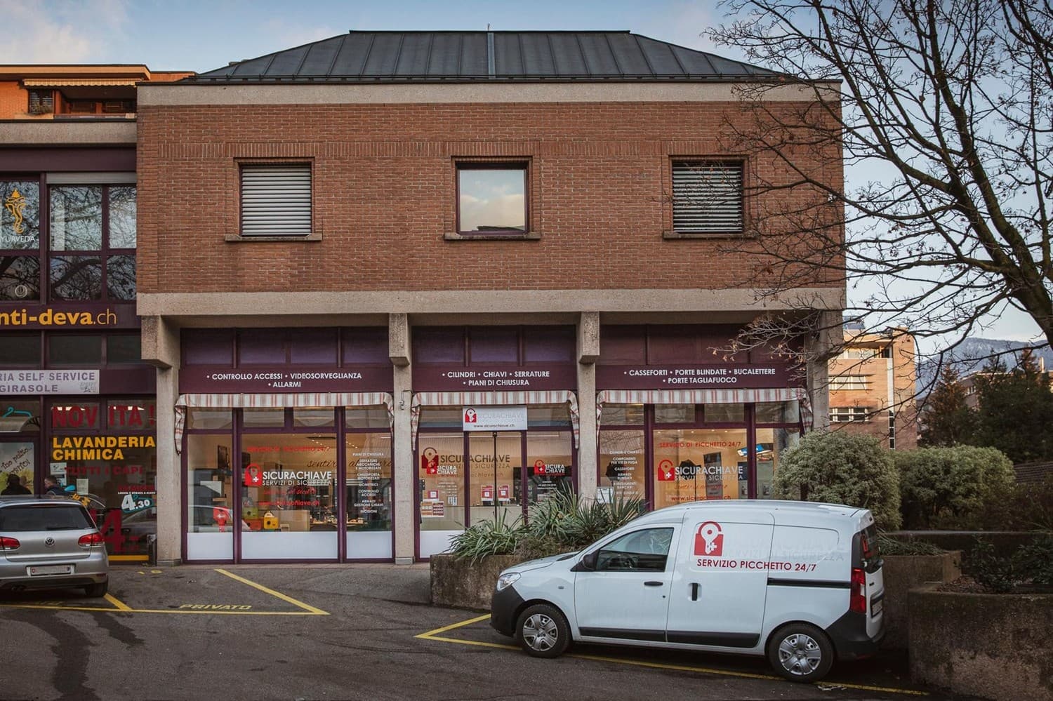 Via Giuseppe Bagutti 10