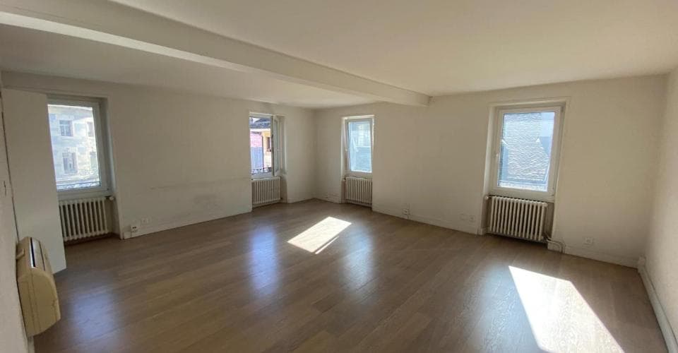 Büro an Place St-Martin 11, 1260 Nyon – Bild 2 von 5