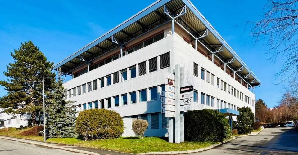 Industrie à 1052 Le Mont-sur-Lausanne, 487m² – Photo 1 sur 8