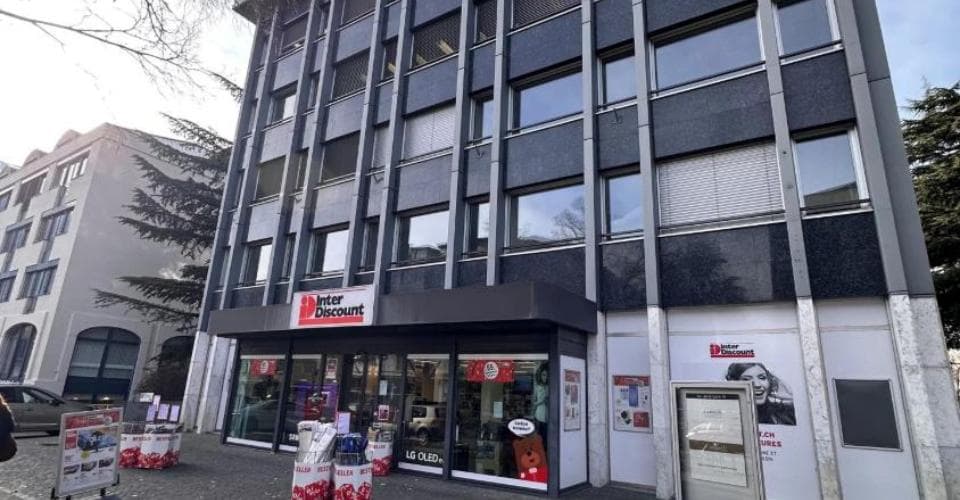 Office Auf Anfrage