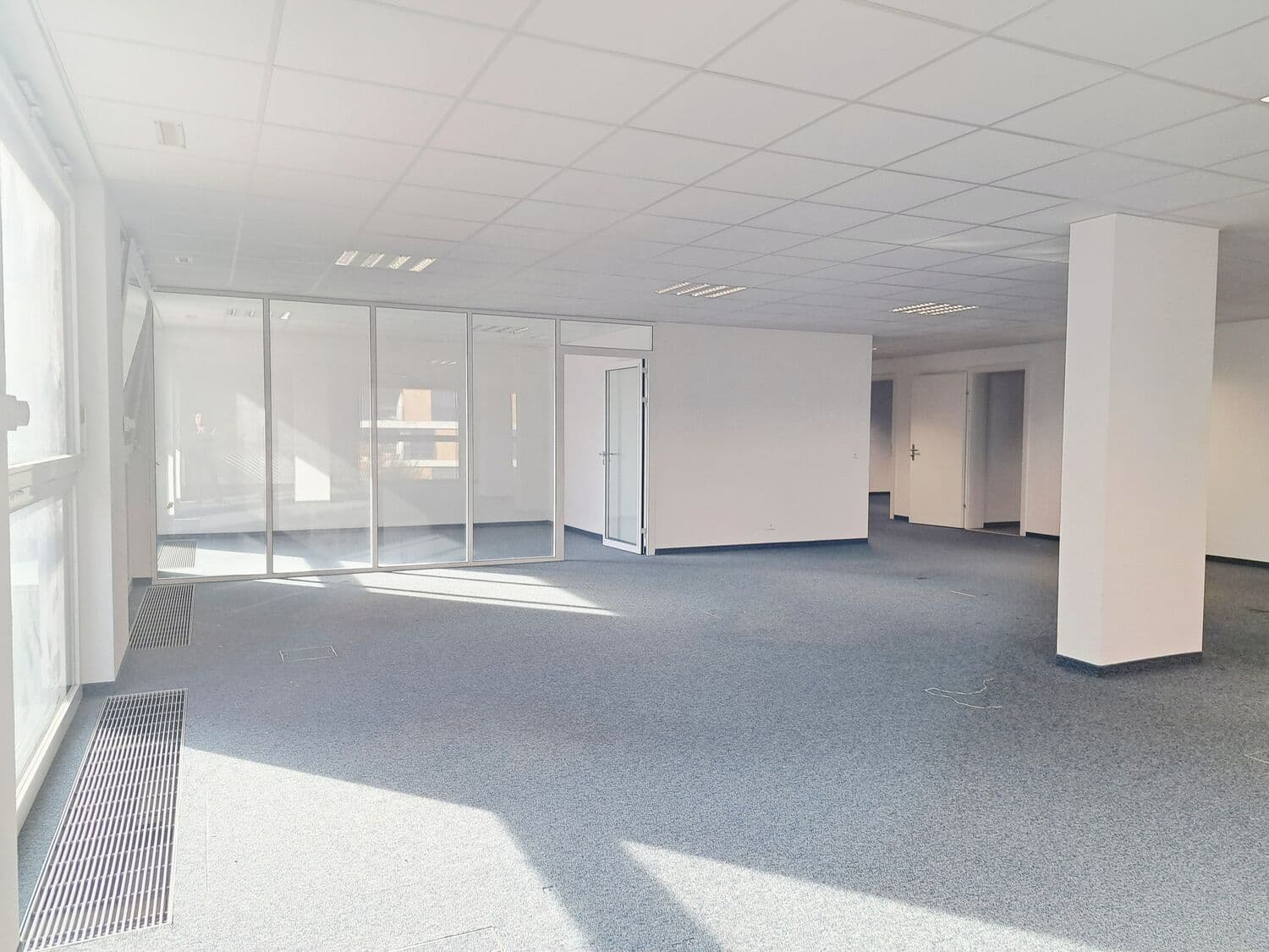 Espace commercial au Avenue Haldimand 57, 1400 Yverdon-les-Bains – Photo 3 sur 9