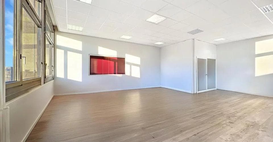 Bureau à 1242 Satigny, CHF 5'600 par mois – Photo 5 sur 14