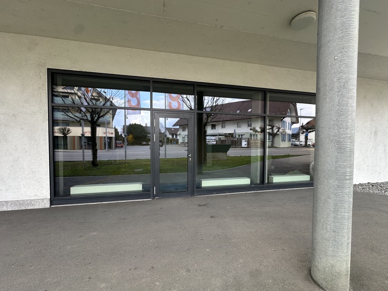 Ladenfläche an Wydenpark 1-7, 2557 Studen BE – Bild 4 von 6