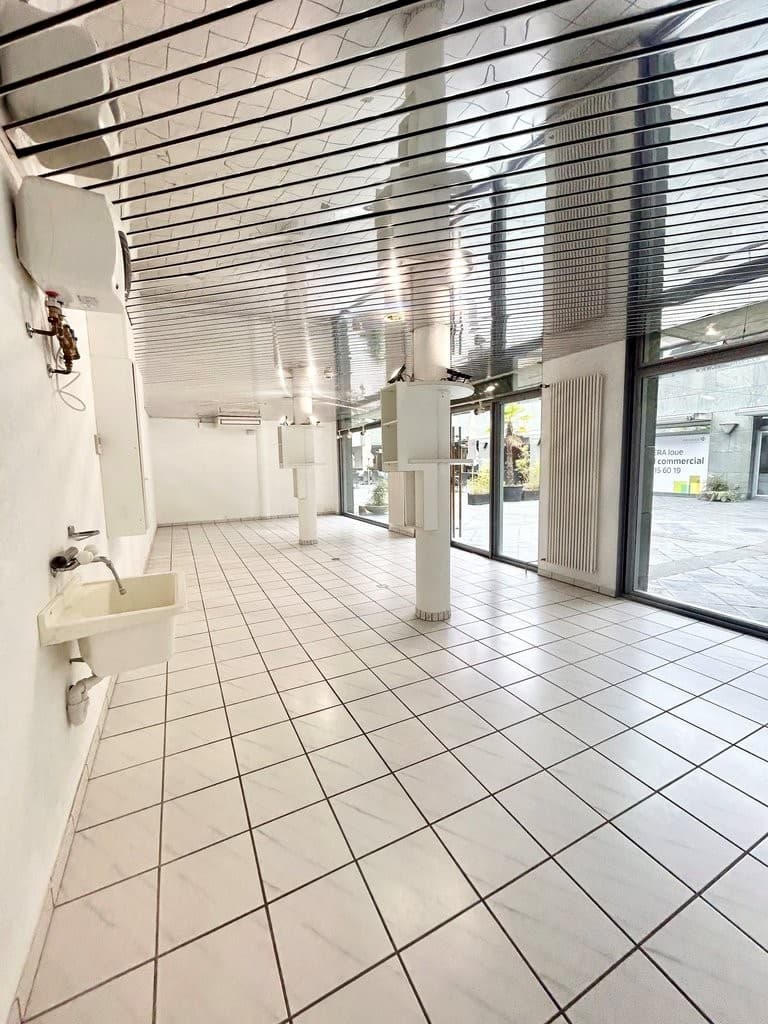 Espace de vente au Avenue du Rothorn 9A, 3960 Sierre – Photo 3 sur 5