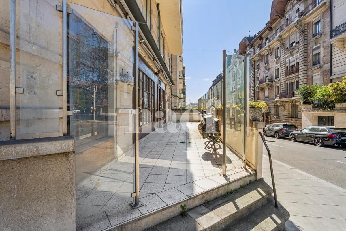 Gastronomie an Rue Emile-Yung 1, 1205 Genf – Bild 2 von 9