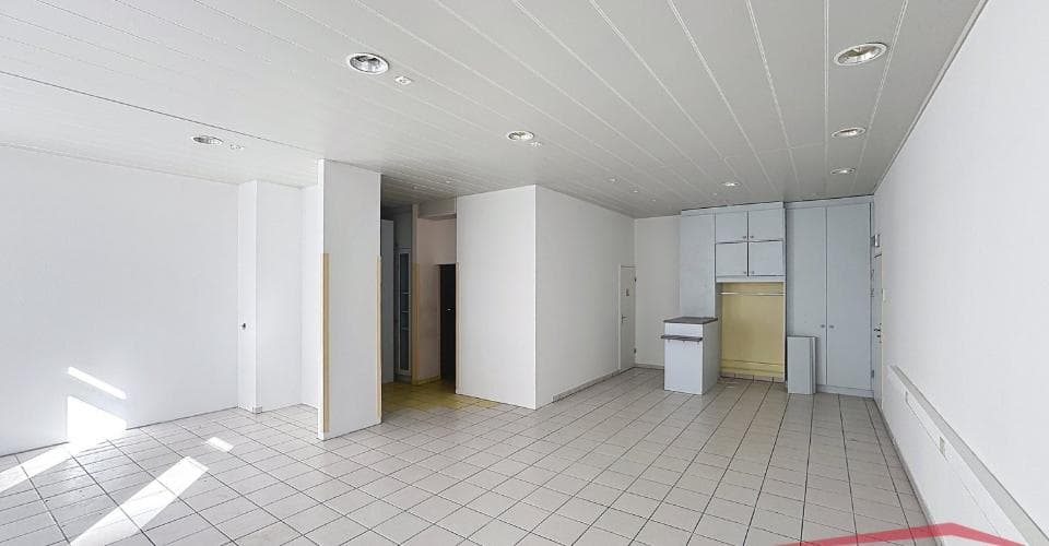 Espace commercial au Boulevard de Pérolles 18a, 1700 Fribourg – Photo 3 sur 5