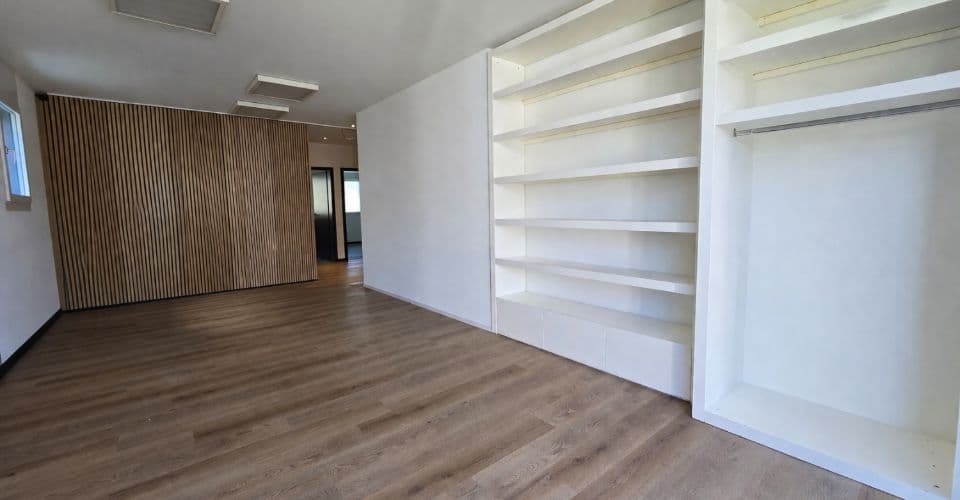 https://maison-idx-prod.s3.eu-central-1.amazonaws.com/1776069754304-30858401.jpeg