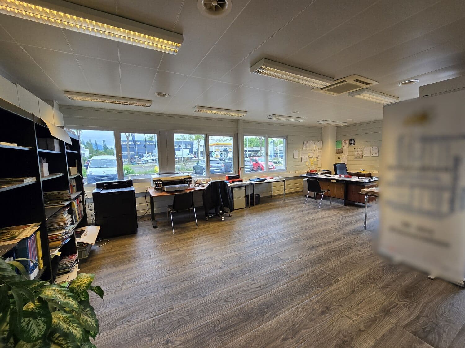 Office at Avenue des Sports 42, 1400 Yverdon-les-Bains – Photo 3 of 5