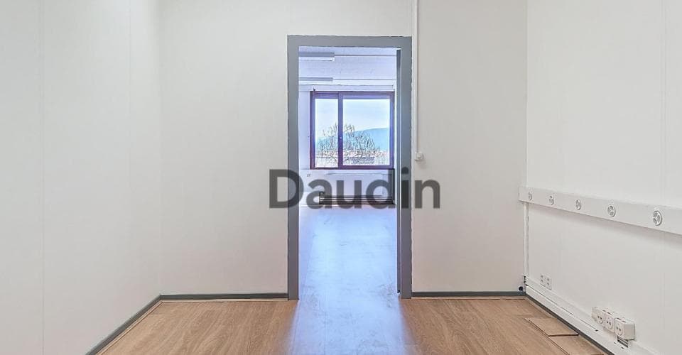 Büro an Rue du Cardinal-Journet 27, 1217 Meyrin