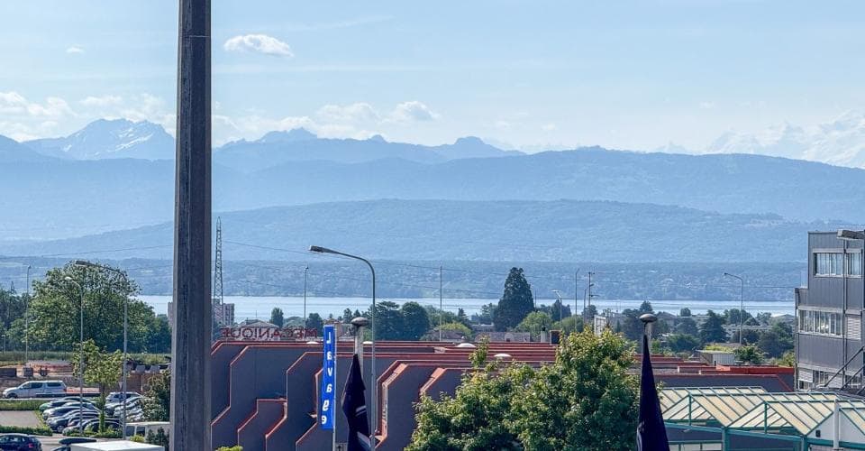 Büro in 1260 Nyon, CHF 2'000 pro Monat – Bild 2 von 8