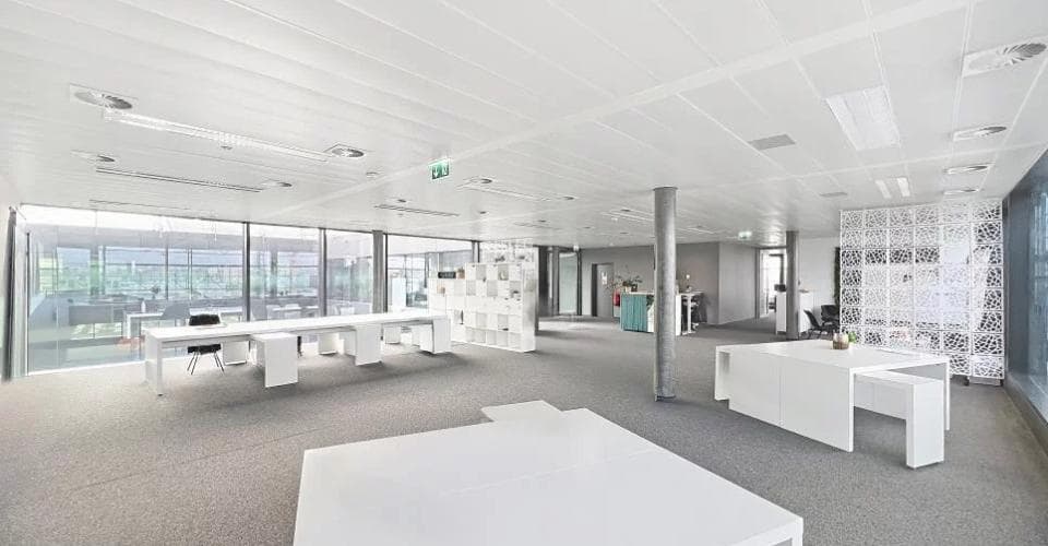 Büro in 1219 Aïre, CHF 1'800 pro Monat – Bild 3 von 8