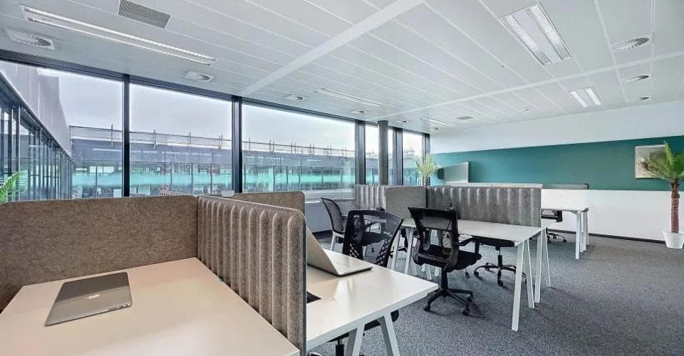 Büro in 1219 Aïre, CHF 1'800 pro Monat – Bild 5 von 8