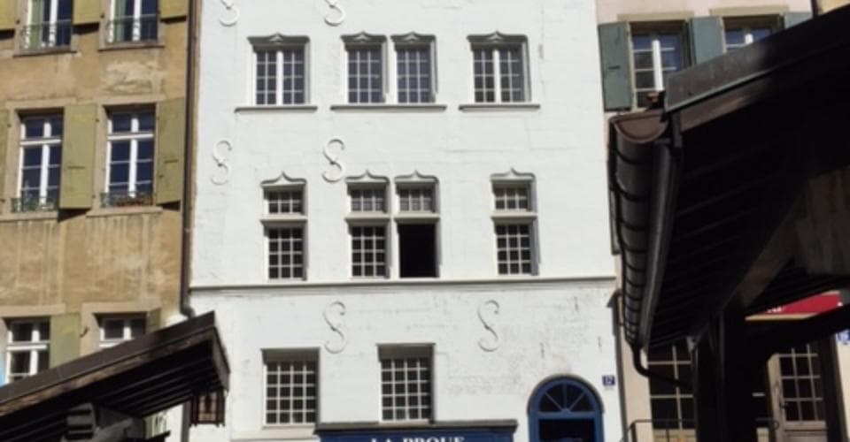 Escaliers-du-Marché 17