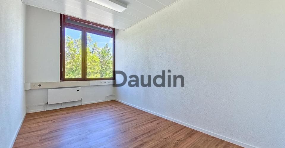 Büro an Rue du Cardinal-Journet 27, 1217 Meyrin – Bild 3 von 8