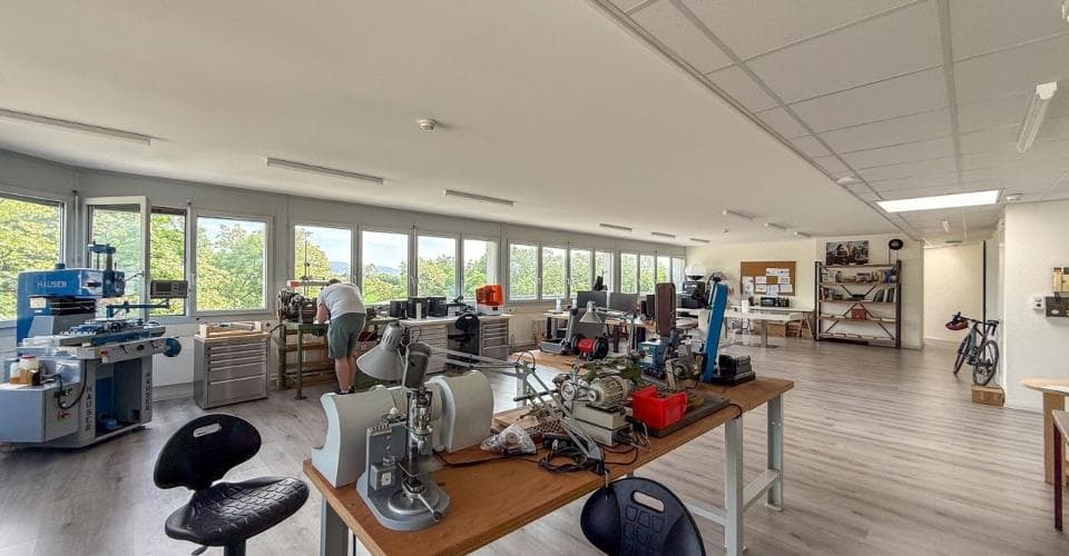 Lager in 1260 Nyon, CHF 5'500 pro Monat – Bild 2 von 13