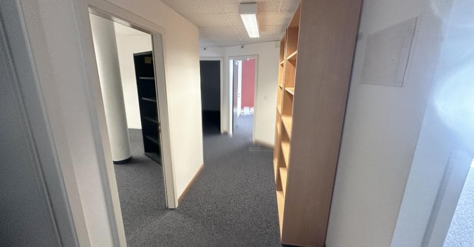 Office at Chemin de l'Esparcette 4, 1023 Crissier – Photo 4 of 15