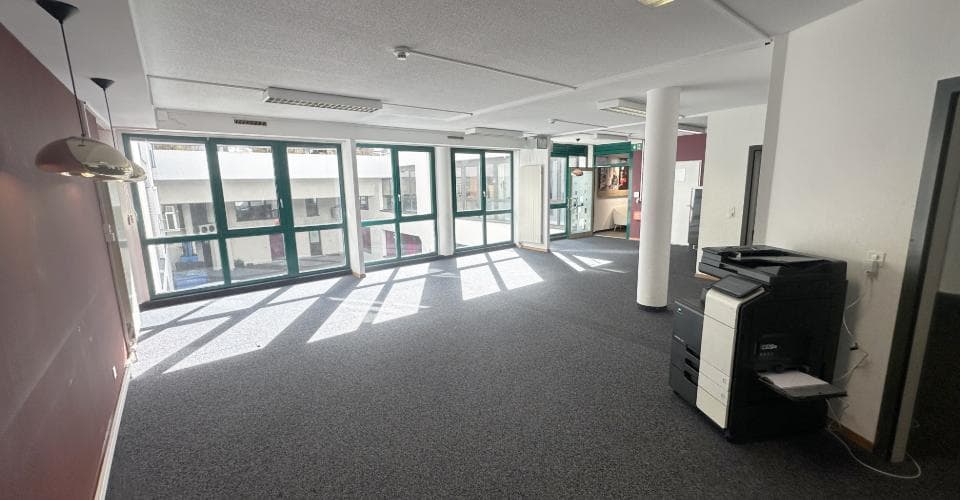 Office at Chemin de l'Esparcette 4, 1023 Crissier – Photo 2 of 15