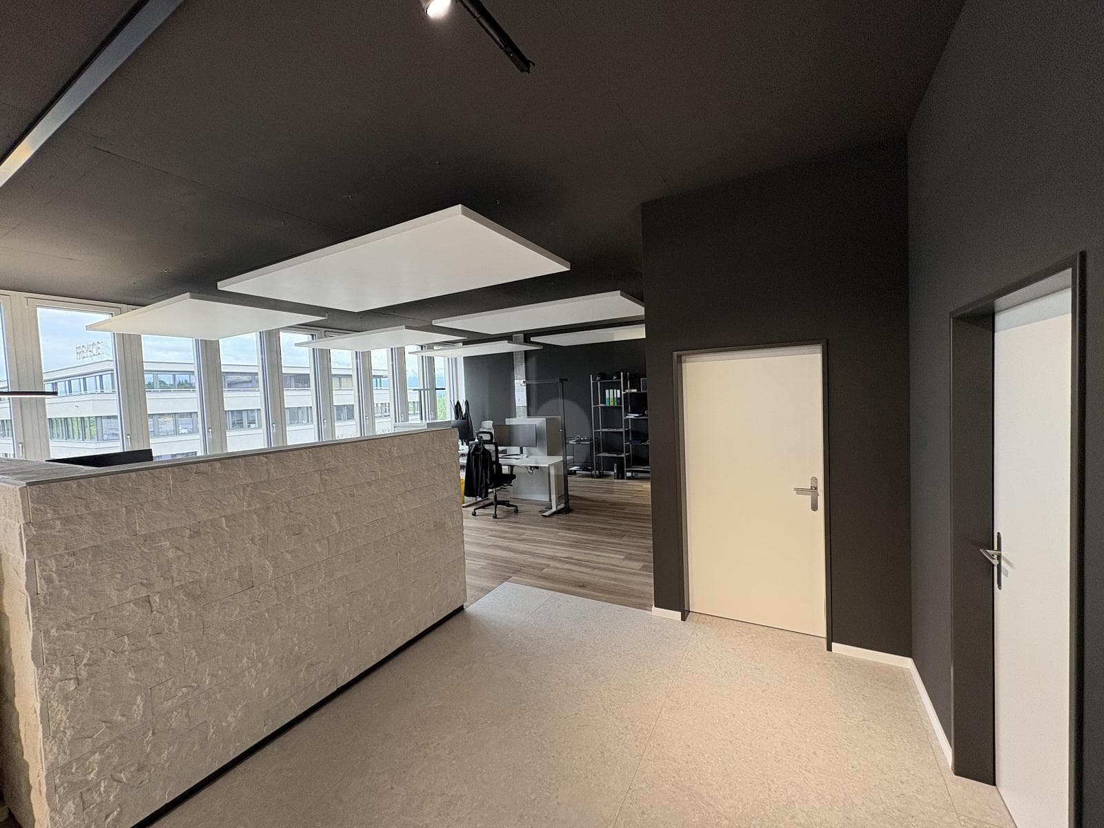 https://maison-idx-prod.s3.eu-central-1.amazonaws.com/1777623283136-1755204152_182845.jpeg