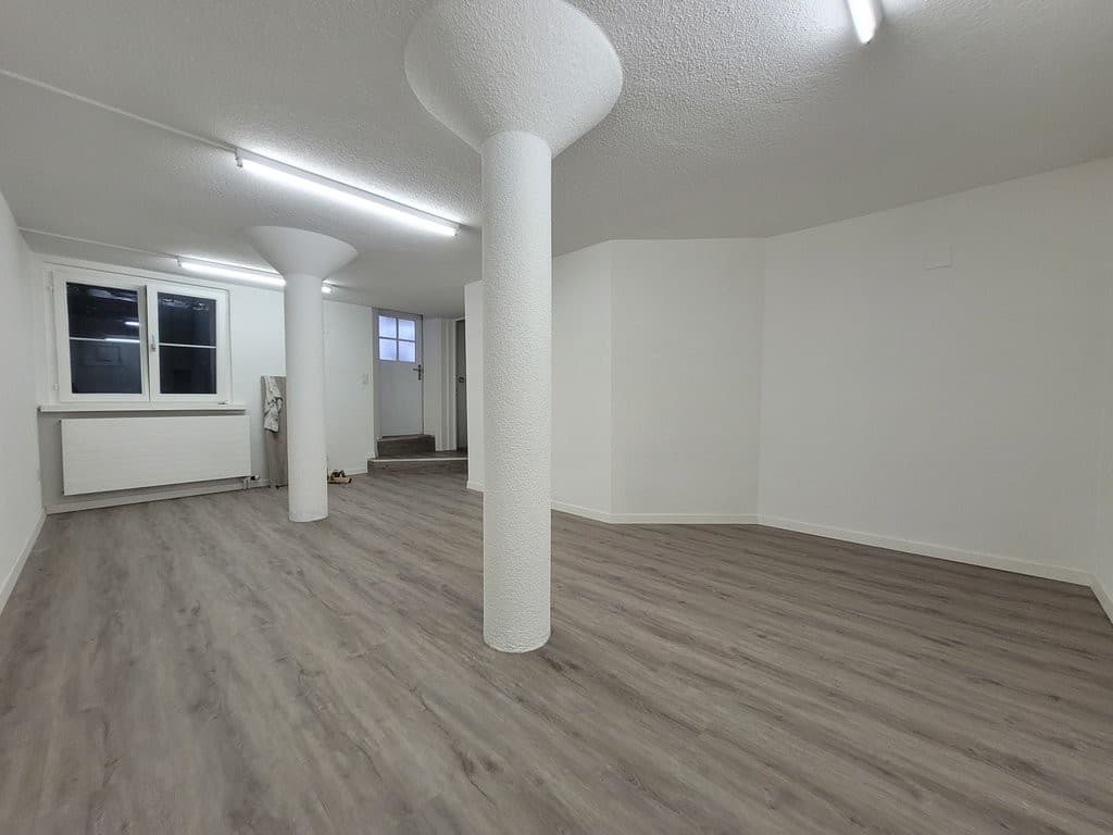 https://maison-idx-prod.s3.eu-central-1.amazonaws.com/1777911083101-ff0000000035609466.jpeg