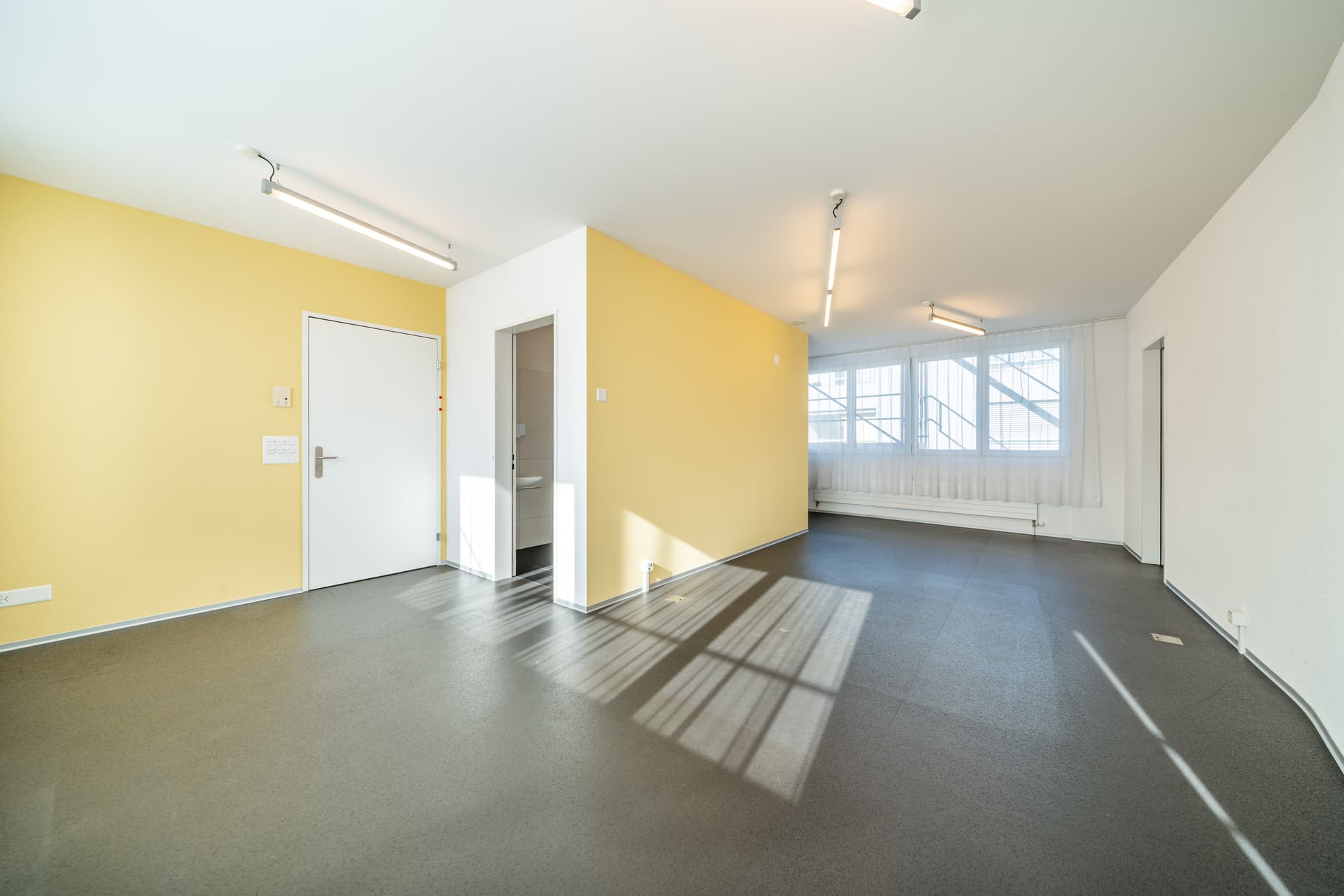 Gewerbe an Wiesenstrasse 2, 5000 Aarau – Bild 2 von 9