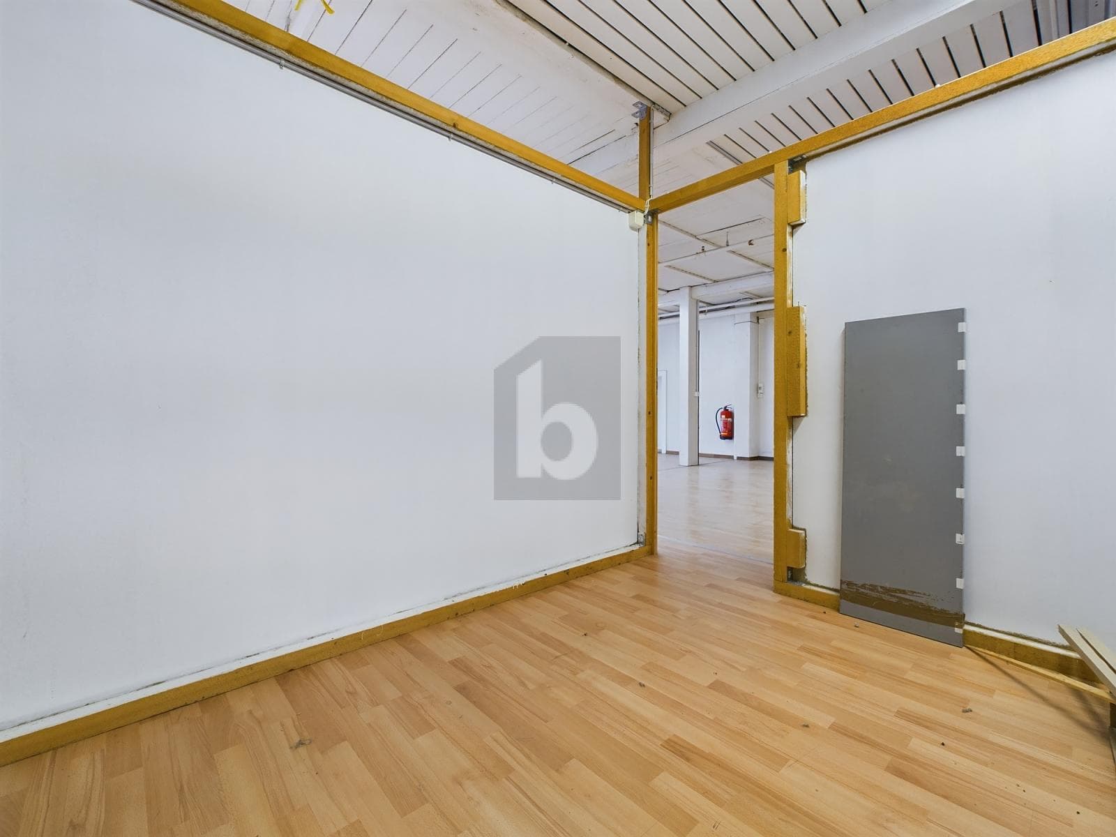https://maison-idx-prod.s3.eu-central-1.amazonaws.com/1778314470541-1708598333_b21318.jpeg