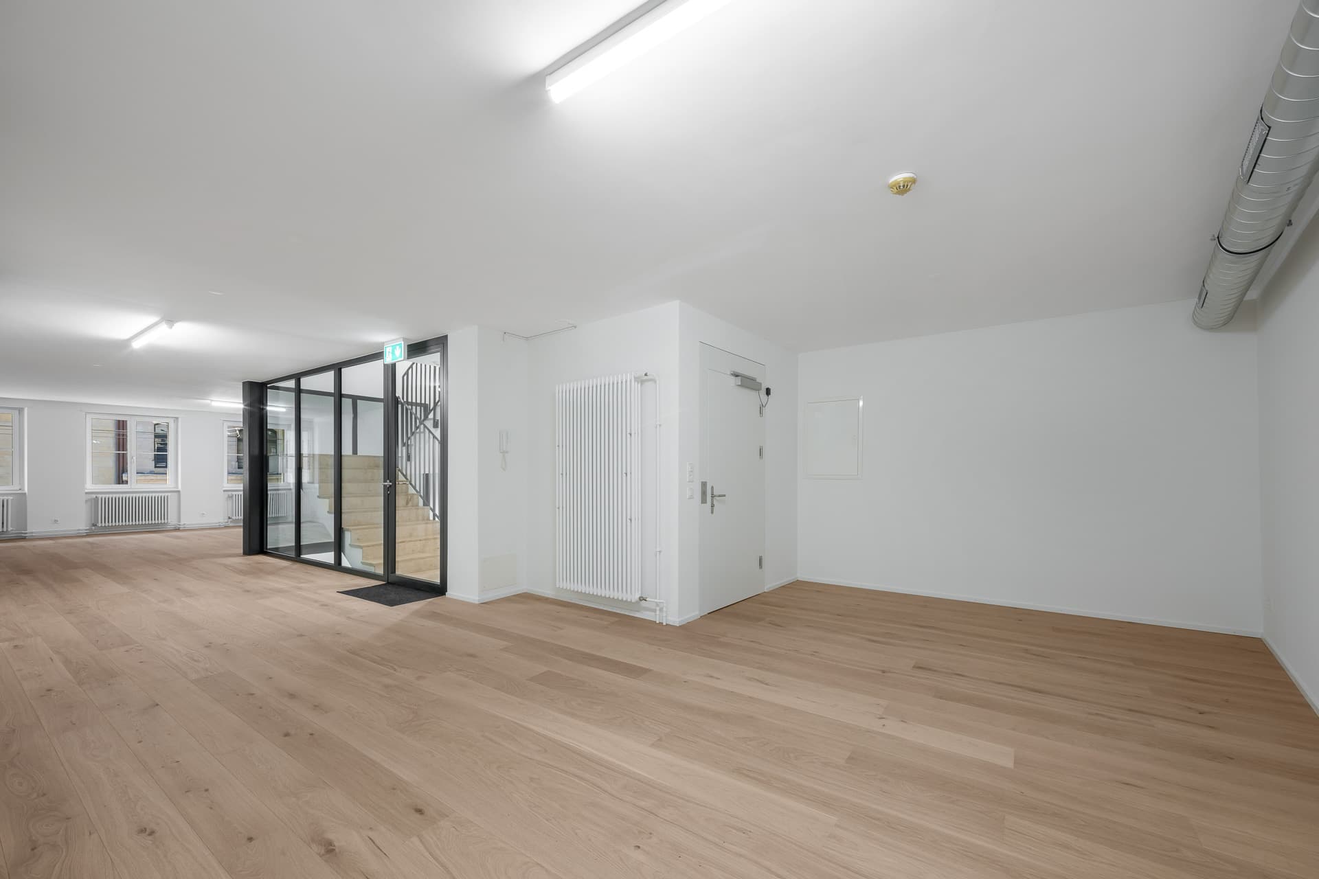 https://maison-idx-prod.s3.eu-central-1.amazonaws.com/1778544156463-6540.01.0101b.jpeg