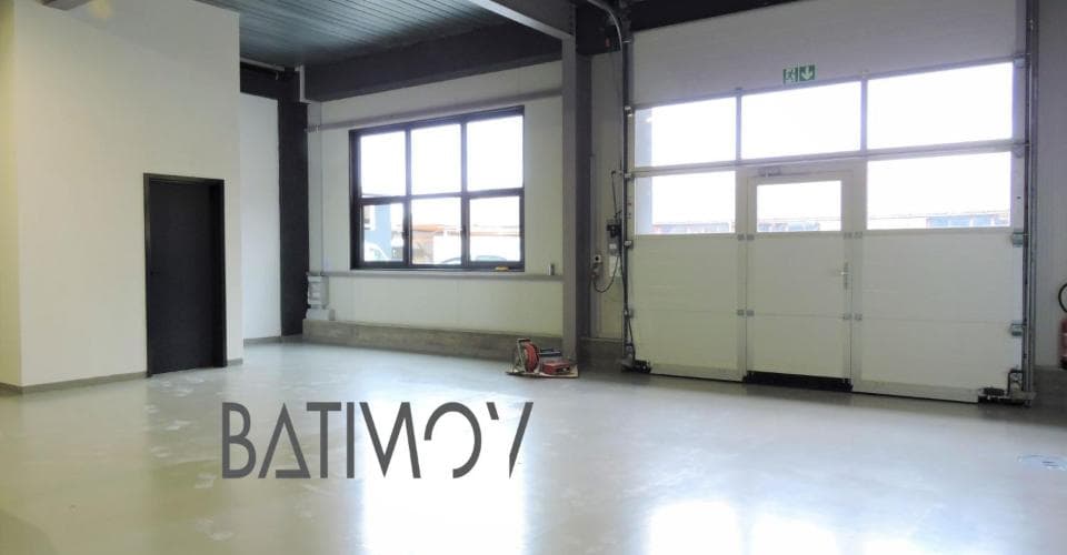 https://maison-idx-prod.s3.eu-central-1.amazonaws.com/1779121341940-31068257.jpeg
